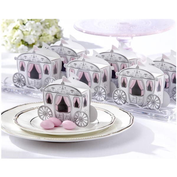 

10pcs Cute Enchanted Carriage Favor Boxes Wedding Party Candy Box